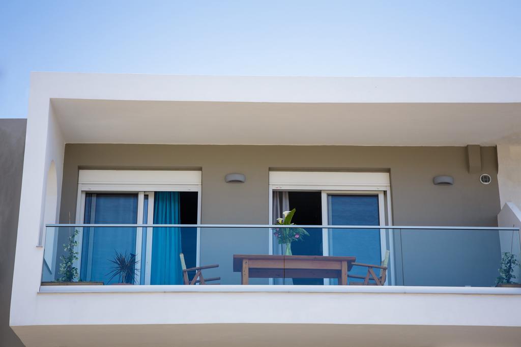 Beachside Apartment In Plakias Centre! エクステリア 写真
